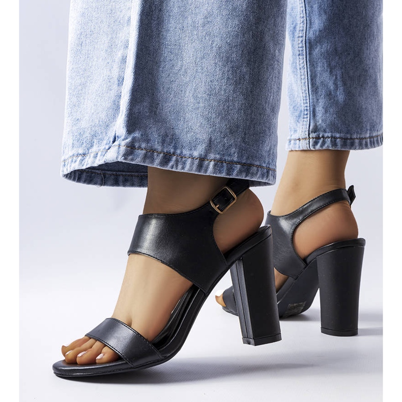 Sandalele stiletto negre ale lui Rachelle negru 1