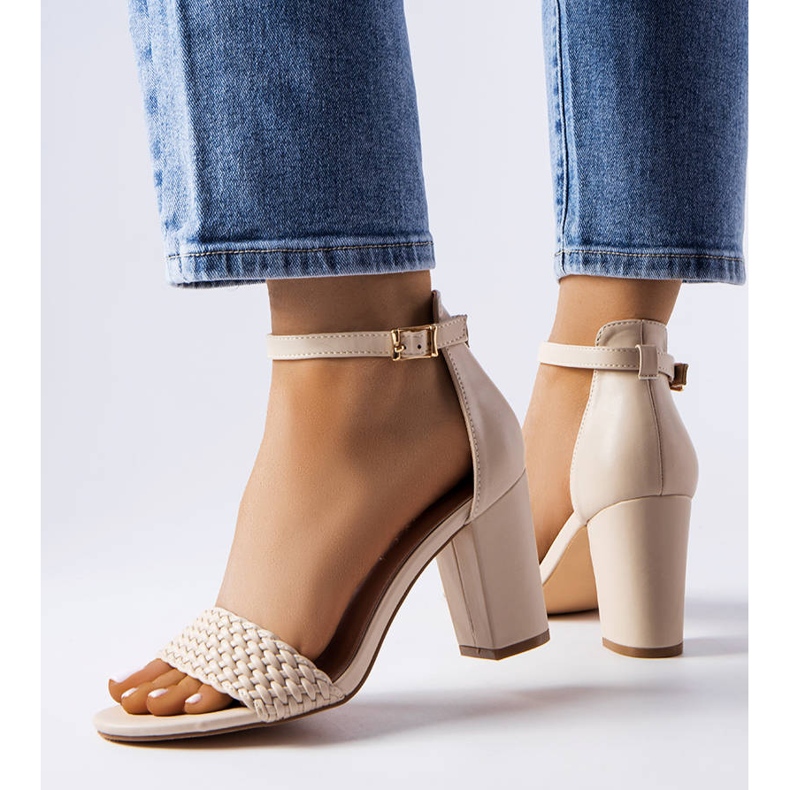 Evento Sandale bloc țesute bej de la Oliveirinhas 2