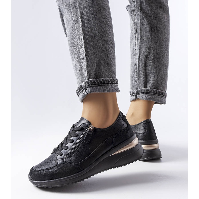 Pantofi negri din piele ajurata de la Fleur negru 2