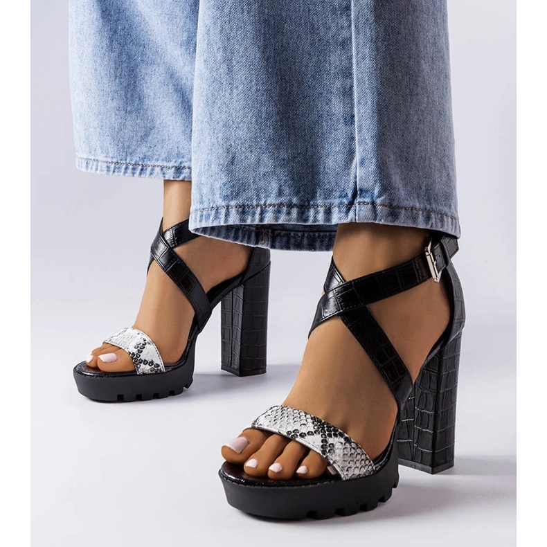 Sandale albe Trépanier cu imprimeu șarpe 1