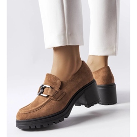 Pantofi maro cu brant din piele de la Vinceza 1