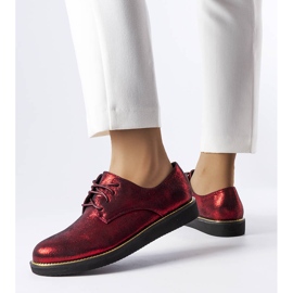 Pantofi roșii din brocart cu sclipici de la Cimitir roșu 1