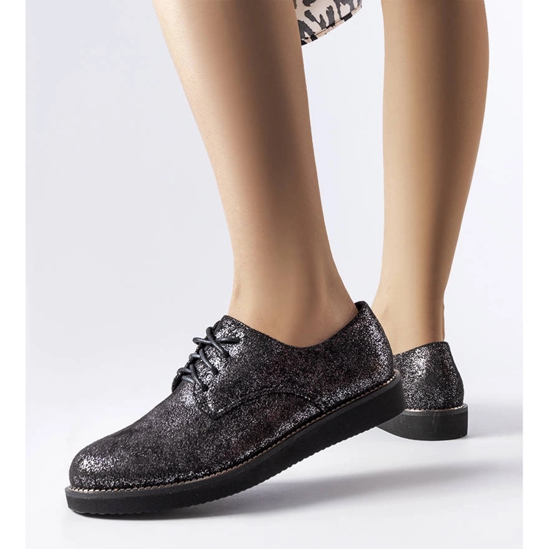 Pantofi de brocart cu sclipici negre de la Cimitir negru 1