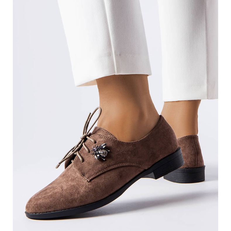 Brogues maro cu aplicare de zircon de la Carignan 1
