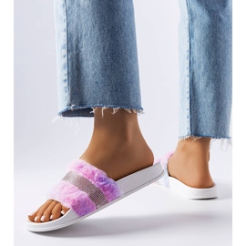 Tobogane colorate de blană cu strasuri de la Carrito roz 2