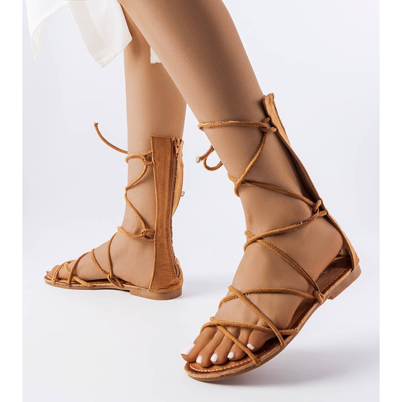 Sandale heliport maro cu noua inalta 1 Sandale heliport maro cu noua inalta 1