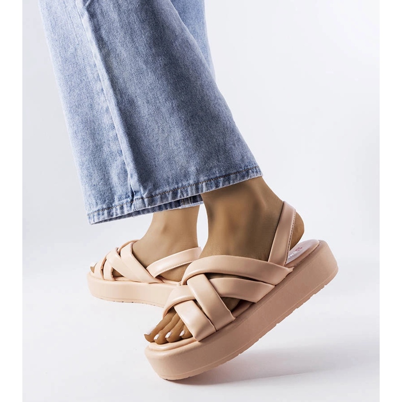 Sandale roz cu platformă potcoavă 1