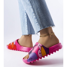 Flip-flops roz închis cu imprimeuri 2