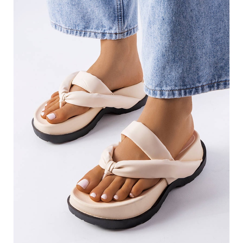 PA1 Sandale cu platformă bej de la Lachapelle 1