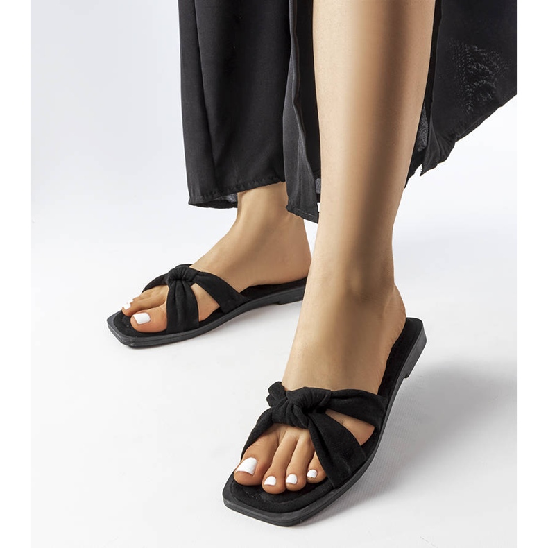 Inna Papuci negri Pride din piele de căprioară ecologică negru 1 Inna Papuci negri Pride din piele de căprioară ecologică negru 1