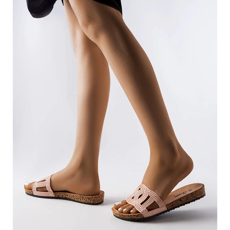 Tobogane roz decorate cu jeturi Lagacé 2