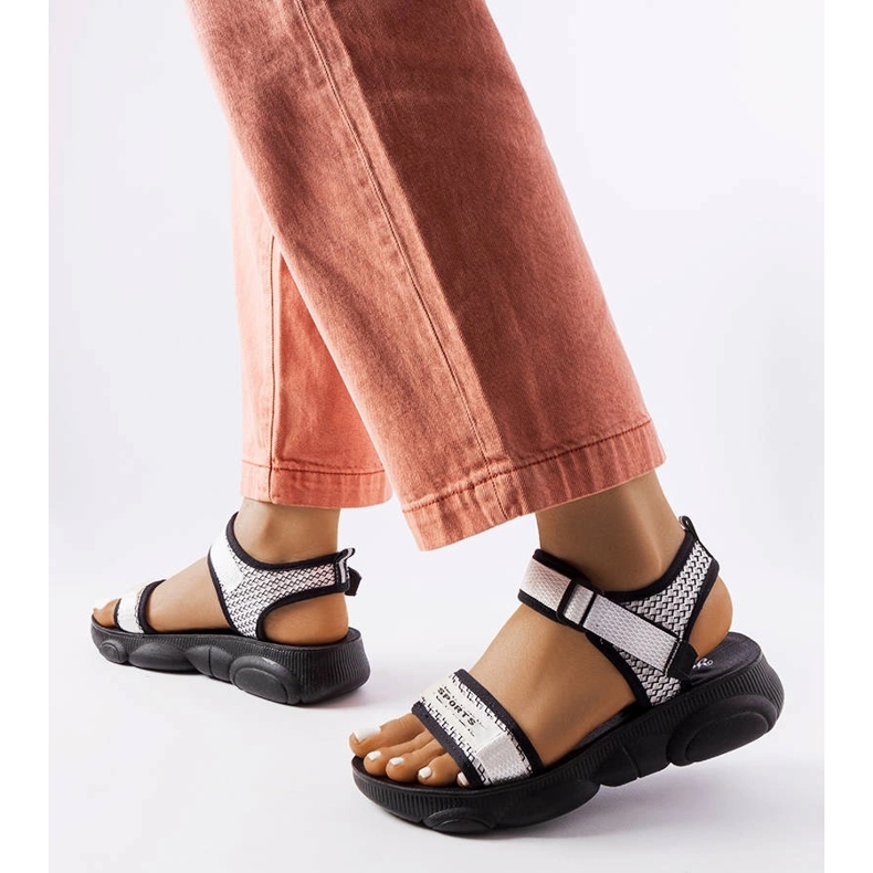 Sandale sport alb-negru de la Faribault 1