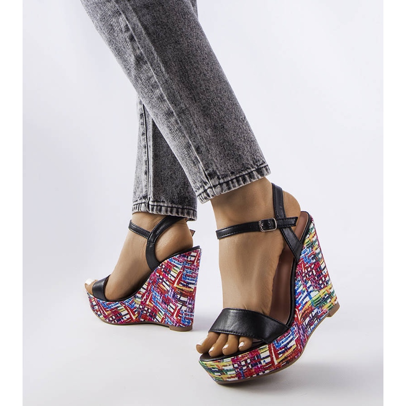 Sandale negre cu pană de la Fairmont negru 1