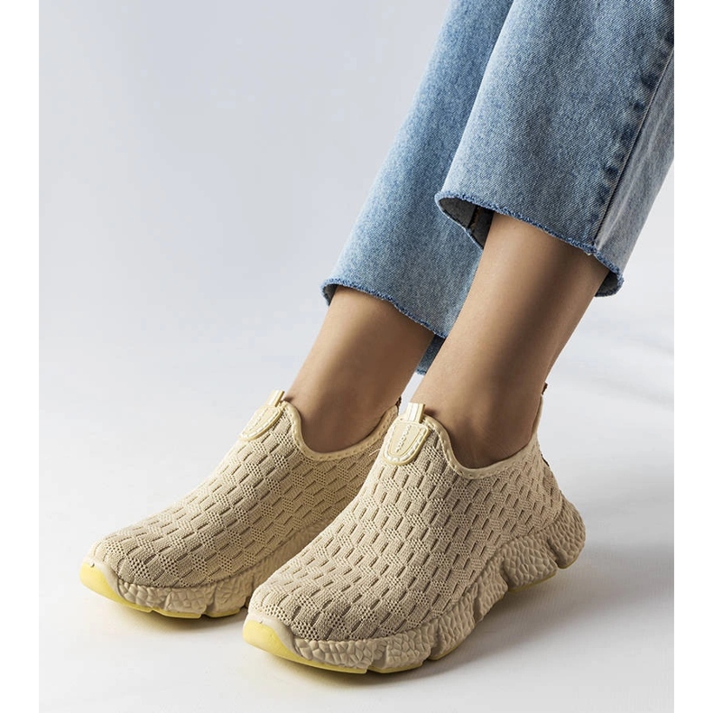 Adidași sport bej deschis de la Obenor 1