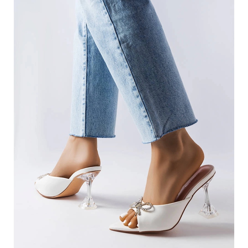 Sandale cu toc inalt Cadenilla cu strasuri albe 1