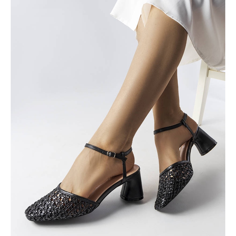 Sandale negre ajurate cu toc inalt de la Werina negru 1