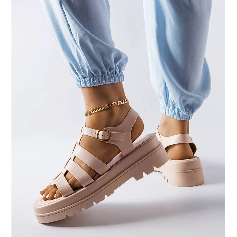 Sandale bej cu talpa tract de la Saidi 2