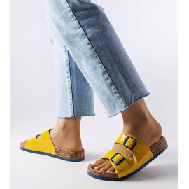 Tobogane din plută galbenă cu catarame de la Lee Cooper LCW-22-35-1158L 1