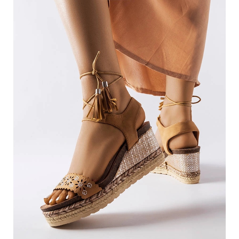 Espadrile Tahoe caramel cu pană bej 1