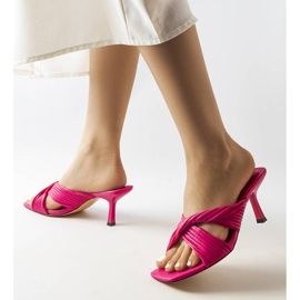 Inna Sandale roz cu toc de la Seiler 2 Inna Sandale roz cu toc de la Seiler 2