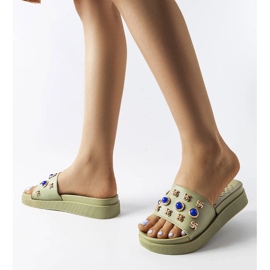 Tobogane decorate cu verde de la Montesarchio 2