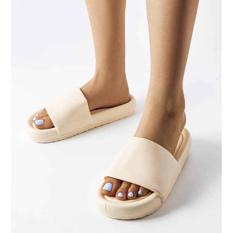 Sandale cu platformă bej de la Franco 1