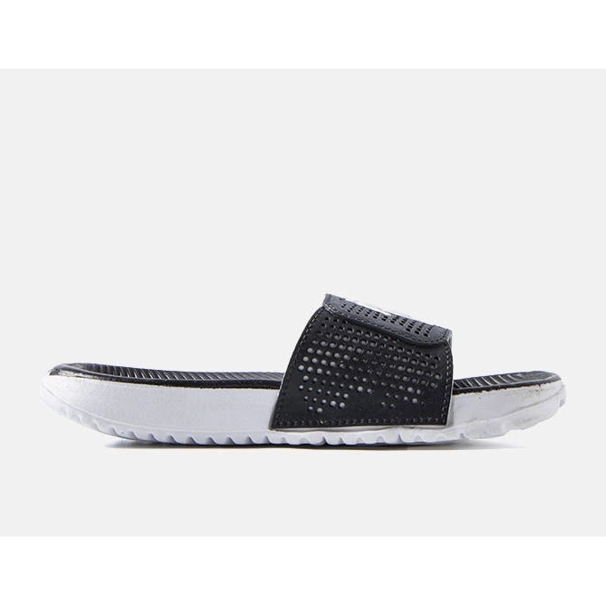 Papuci de cauciuc alb-negru din Atena 2