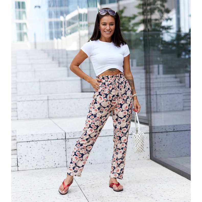 Sandale roșii cu pană din brocart de la Isidoro roșu 1