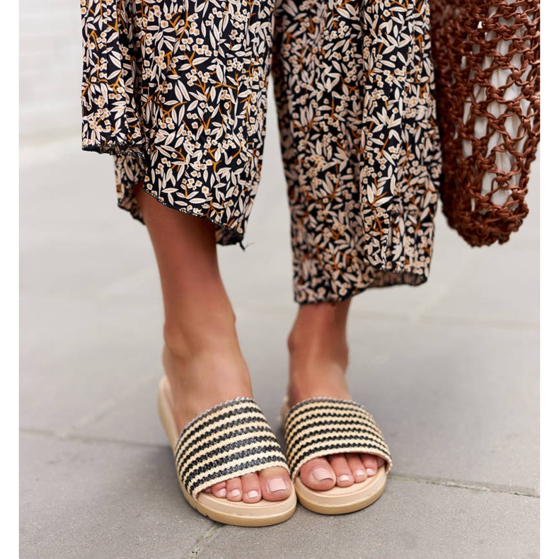 Sandale Capovalle țesute negre negru 2