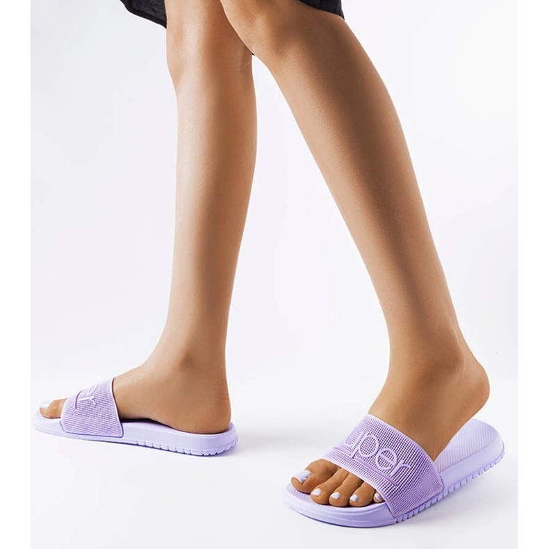 Papuci mov de cauciuc de la Azelio violet 1