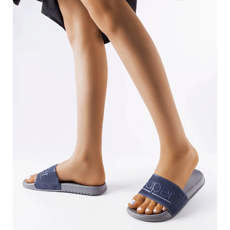 Papuci de cauciuc gri de la Azelio albastru 1