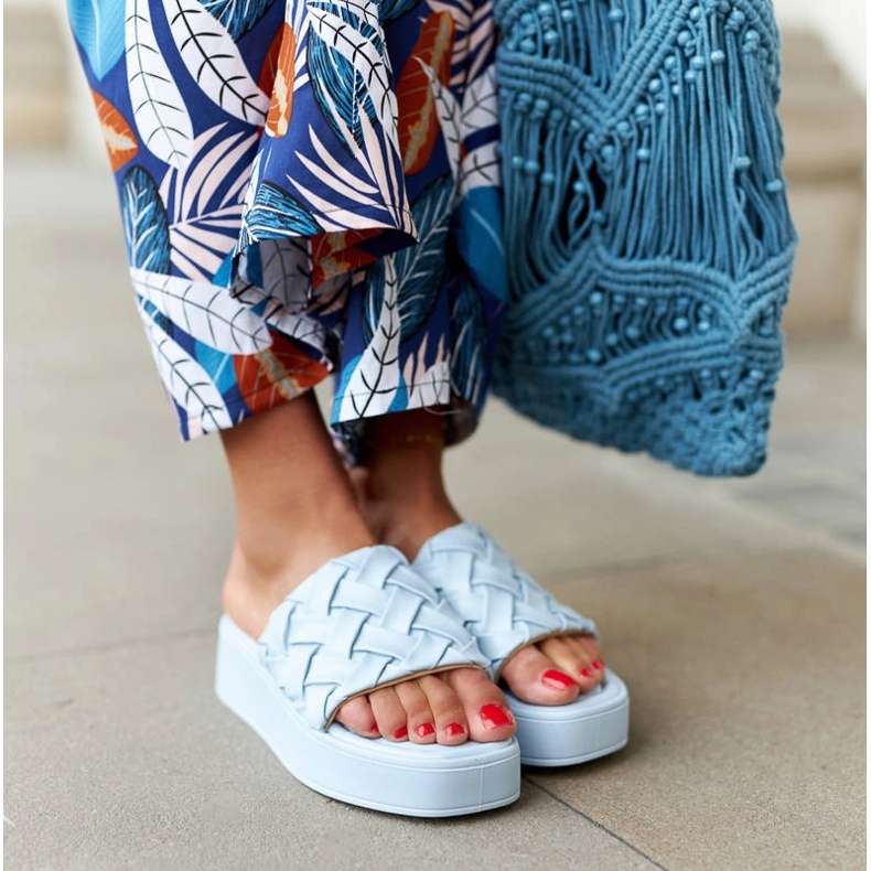 Sandale albastre cu platformă de la Esposito albastru 1