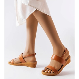 Sandale maro cu pană de la Grottazzolina 1 Sandale maro cu pană de la Grottazzolina 1