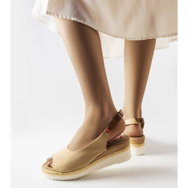 Sandale cu pană bej Big Star JJ276049 1