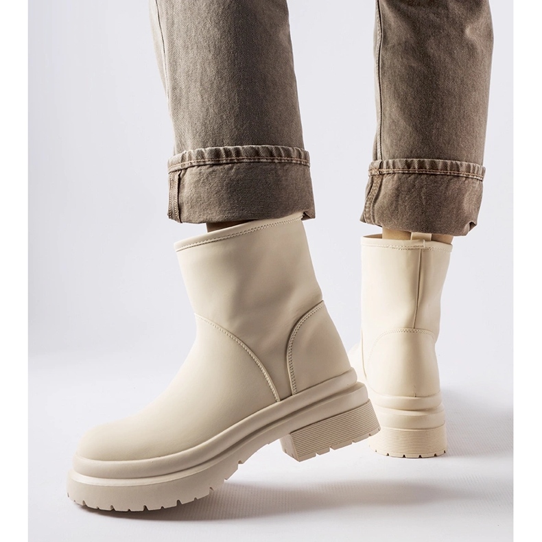 Inna Botine Clotilde izolate din cauciuc bej 1