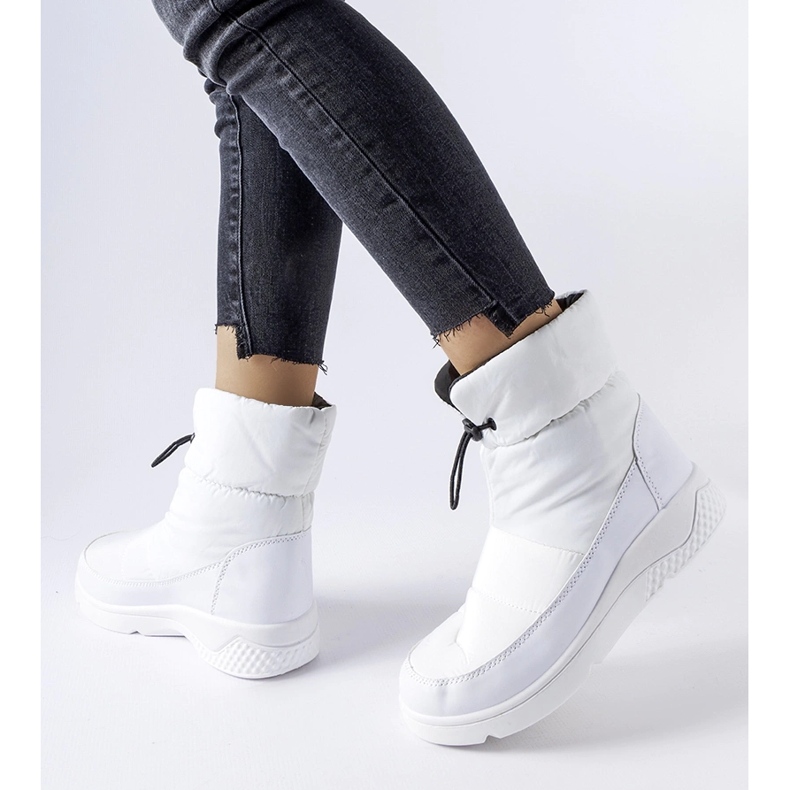 Cizme de zăpadă izolate de damă albe Jensen 1