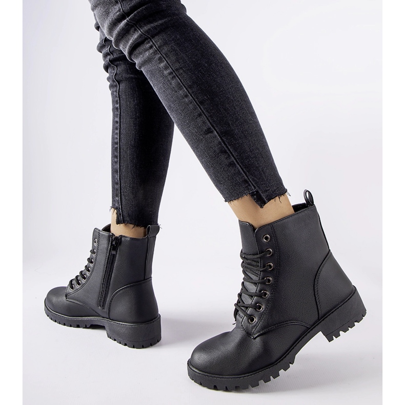 Inna Cizme Rosing clasice izolate negre negru 1