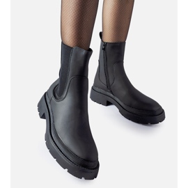 Botine negre masive izolate de la Banaudon negru 2