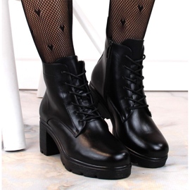 Botine izolate și platformă Potocki W WOL188 negre negru 2