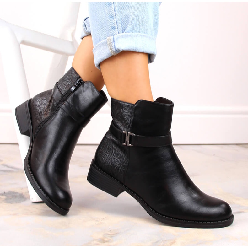 M. DASZYŃSKI Botine de damă izolate negre cu toc plat M.Daszyński negru 1