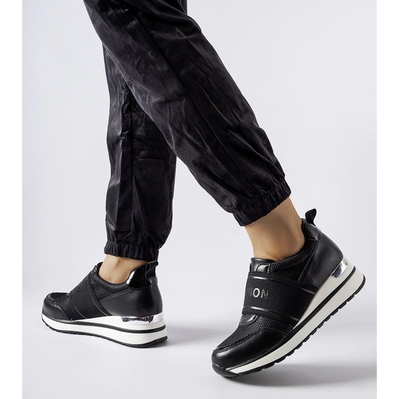 Tenisi negri cu decor Andre argintiu negru 1