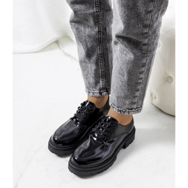 Pantofi negri pe talpa de tractor de la Markus negru 1