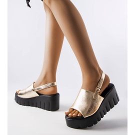 Sandale cu pană Berfin de damă aurii de aur 1 Sandale cu pană Berfin de damă aurii de aur 1