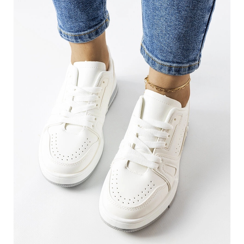 Adidasi sport albi Willson 1 Adidasi sport albi Willson 1