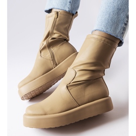 Cizme cu platformă bej de la Valpantena 1