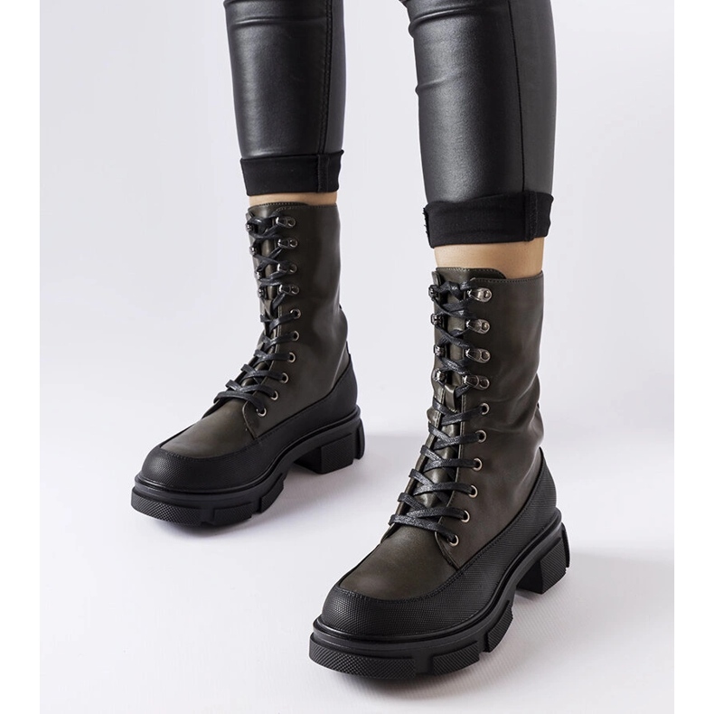 Cizme de muncitor verzi cu talpa mai groasa de la Lori verde 1 Cizme de muncitor verzi cu talpa mai groasa de la Lori verde 1