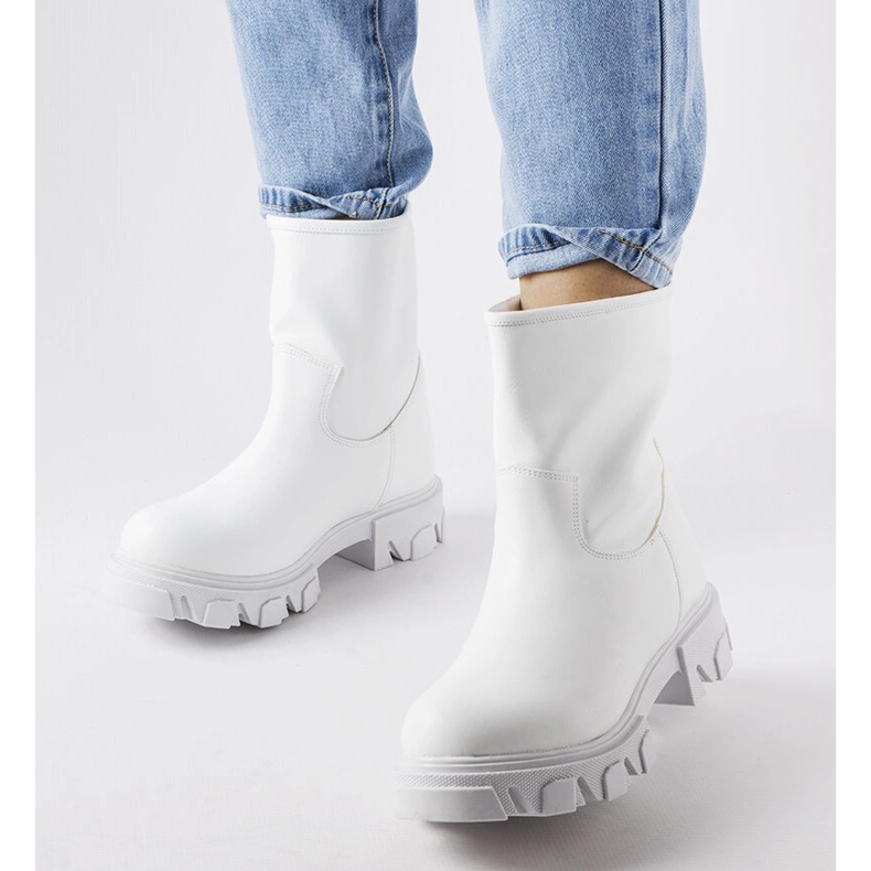 Pantofi albi de muncitori cu slip-on de la Wuori 1