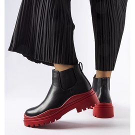 Botine negre pe o platformă Marinone colorată negru 1