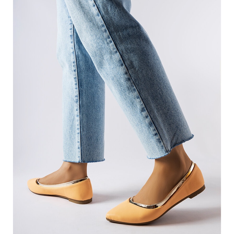 Balerini portocalii cu vârf ascuțit de la Vittorio portocale 1 Balerini portocalii cu vârf ascuțit de la Vittorio portocale 1