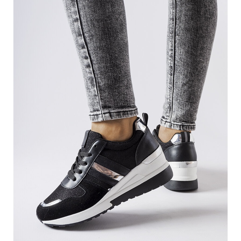 Inna Tenisi cu pană negri și argintii de la Titusville negru 1